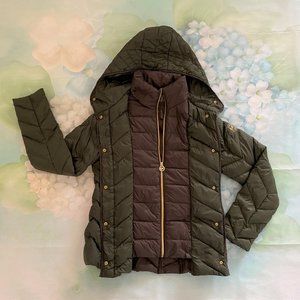 Michael Kors Lightweight Hooded Puffer Jacket Dark Olive Real Fir Collar SZ M